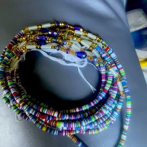 🚨3/$9 “Beaded Elegance: Adorn Your Waist with Timeless Beauty"